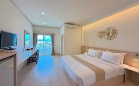 โรงแรมเลยวิลเลจ